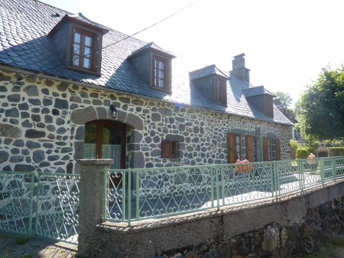 Maison De Caractere Avec Jardin Clos, Proche Puy Mary, Ideale Pour Randos, Peche, Et Ski De Fond. - Fr-1-742-7 Saint-Paul-de-Salers Exterior foto